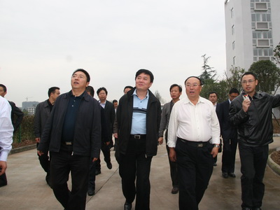 让援建项目成丰碑 内蒙古领导访问大邑