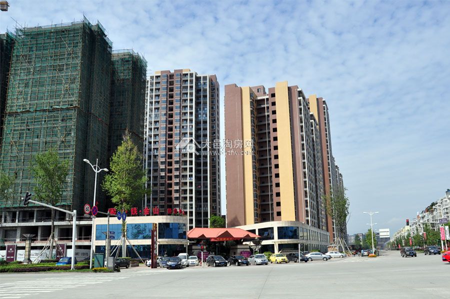 探寻中铁金山2012年9月最新施工进度