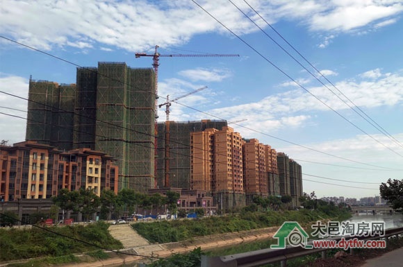 ɽˮ3820¥Ǽ 5186Ԫ/ƽ