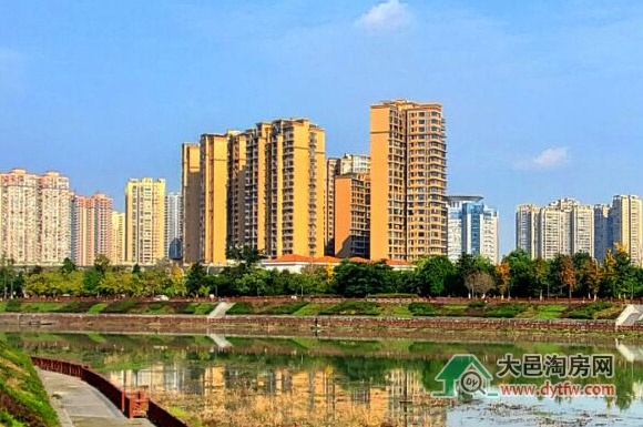 成都11月楼市新政将对大邑人产生哪些影响?