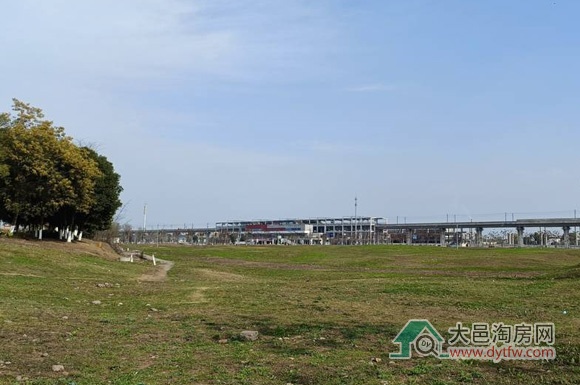 大邑高铁站四宗商业用地将延期到4月18日拍卖