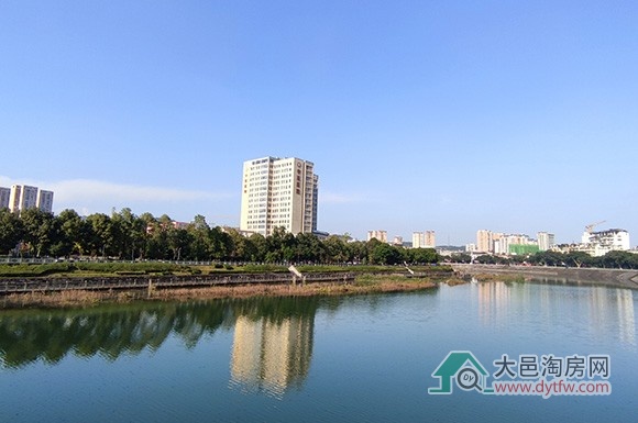 大邑五月置业盛宴 多家楼盘推出优惠