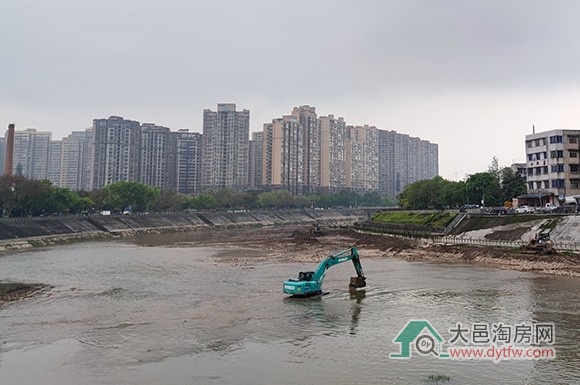 大邑新风貌:斜江河城区段焕新工程全速推进