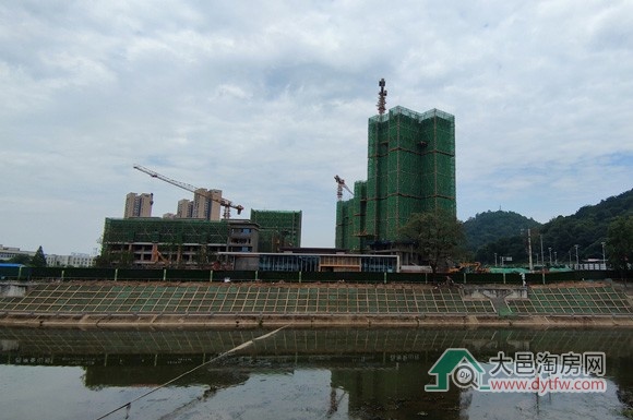 西岸鉴山府将进行规划调整