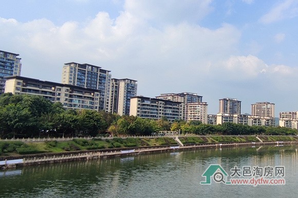 在大邑买改善房的你注意了 契税降低了