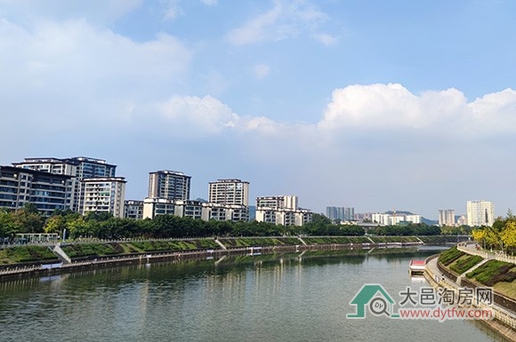 大邑县城五大主力板块房地产格局解析