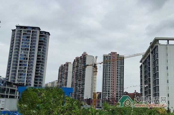 今起公积金贷款利率下调 大邑购房者月供压力减轻