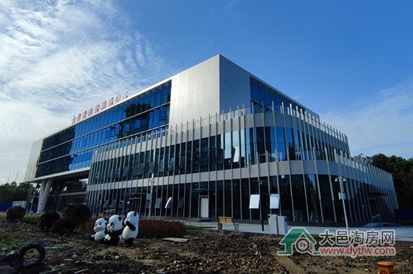 大邑县新政务服务中心今日正式启用