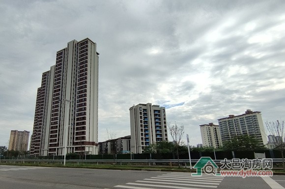 大邑住宅前期物业指导价将于11月15日起正式施行