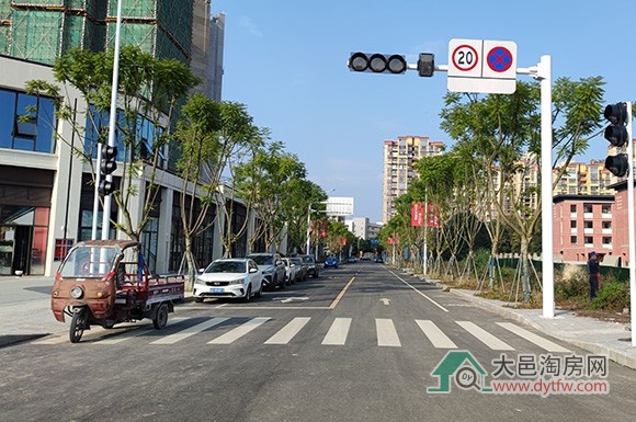 大邑斜江西路2025年11月动态:路基平整有序推进